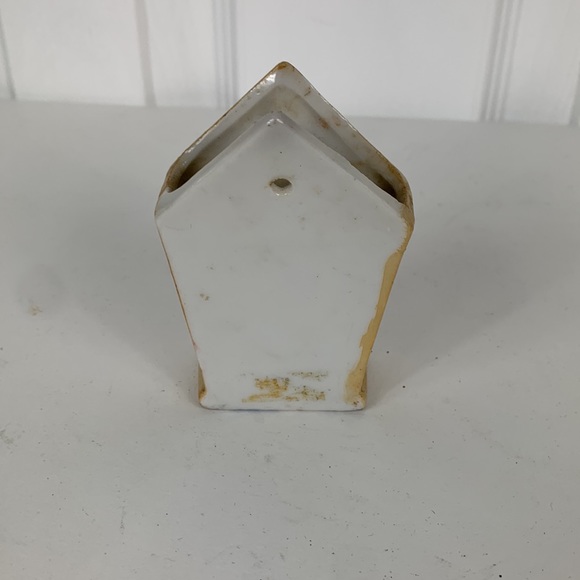 Vintage mini wall pocket with a horse and 2 pineapples on front. 3.25” high. - Picture 3 of 7